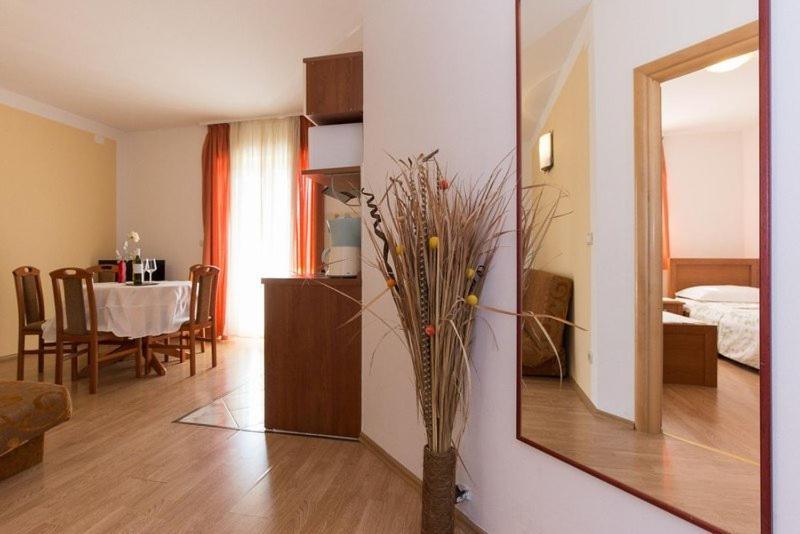 Marija F4 Apartment 克尔克 外观 照片